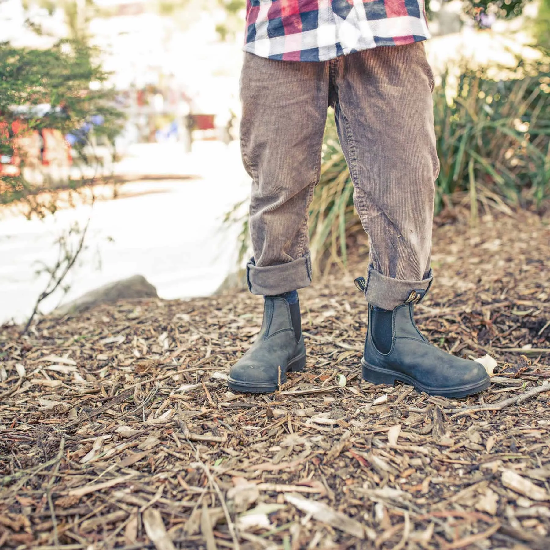 #  1325 KIDS    RUSTIC BLACK & BLACK      