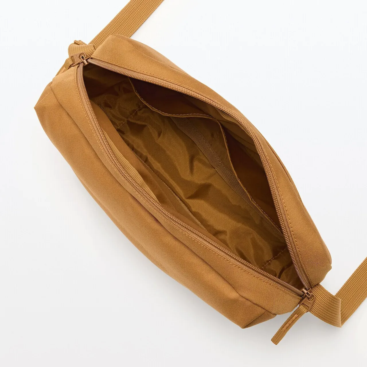 Borsa a tracolla idrorepellente