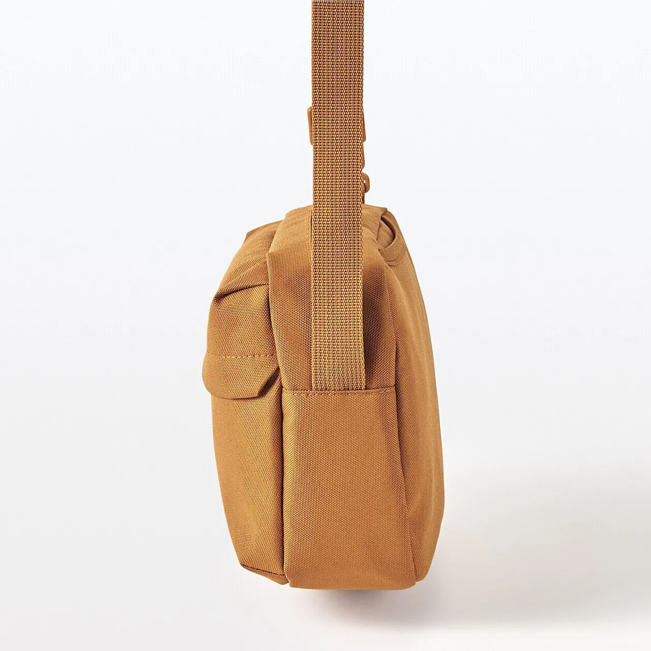 Borsa a tracolla idrorepellente
