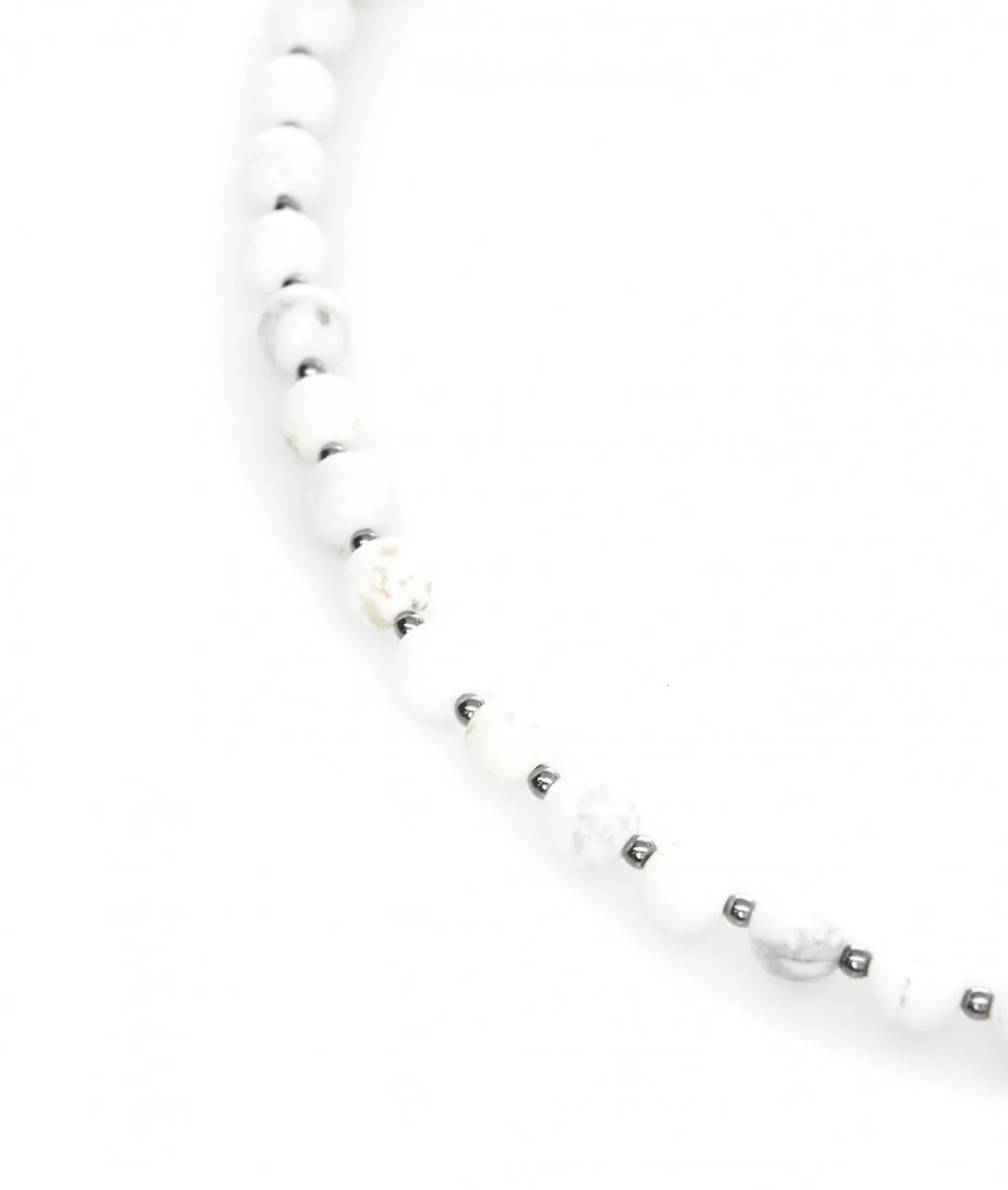 Collana bianco bianco
