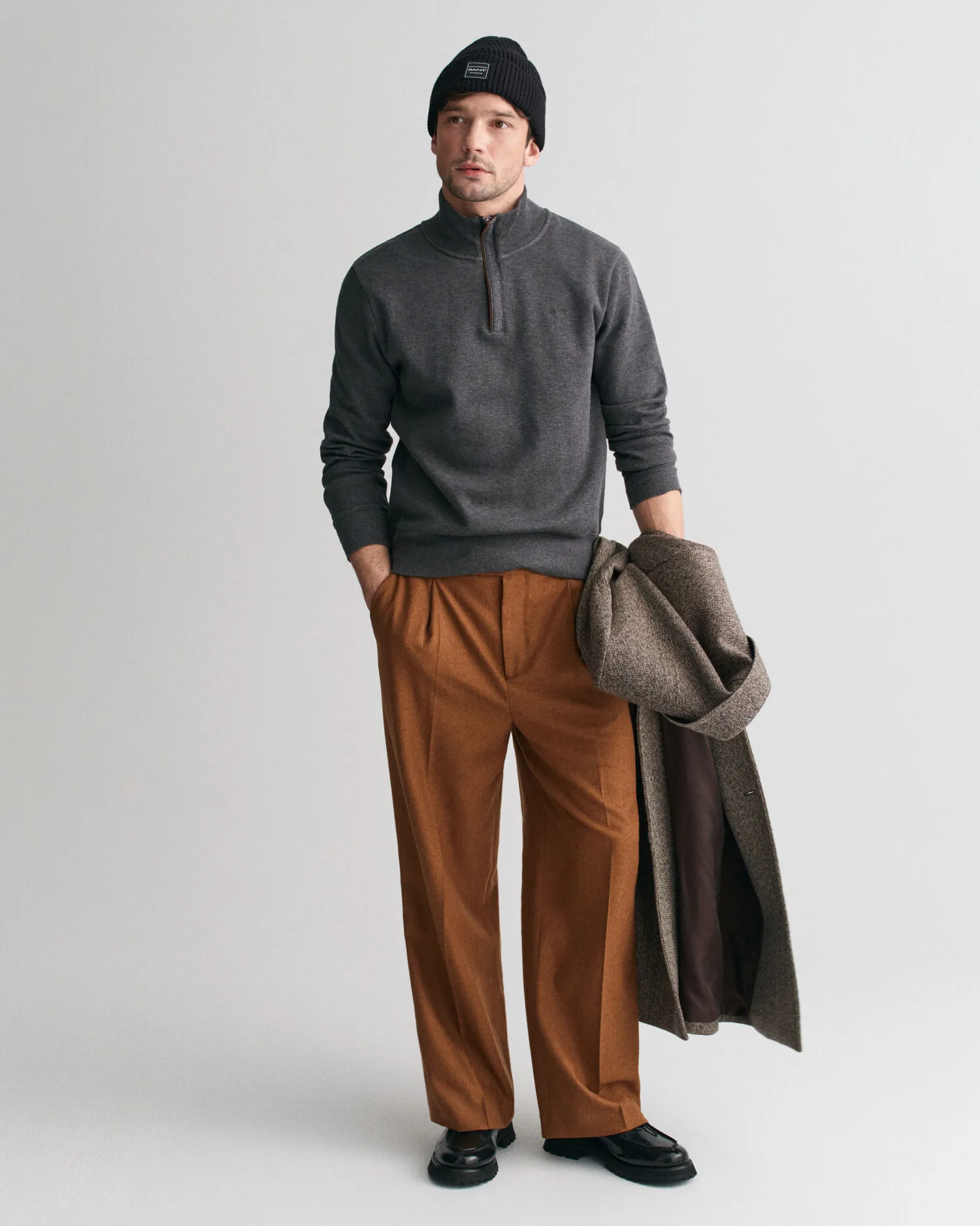 Felpa Sacker Rib con zip corta    