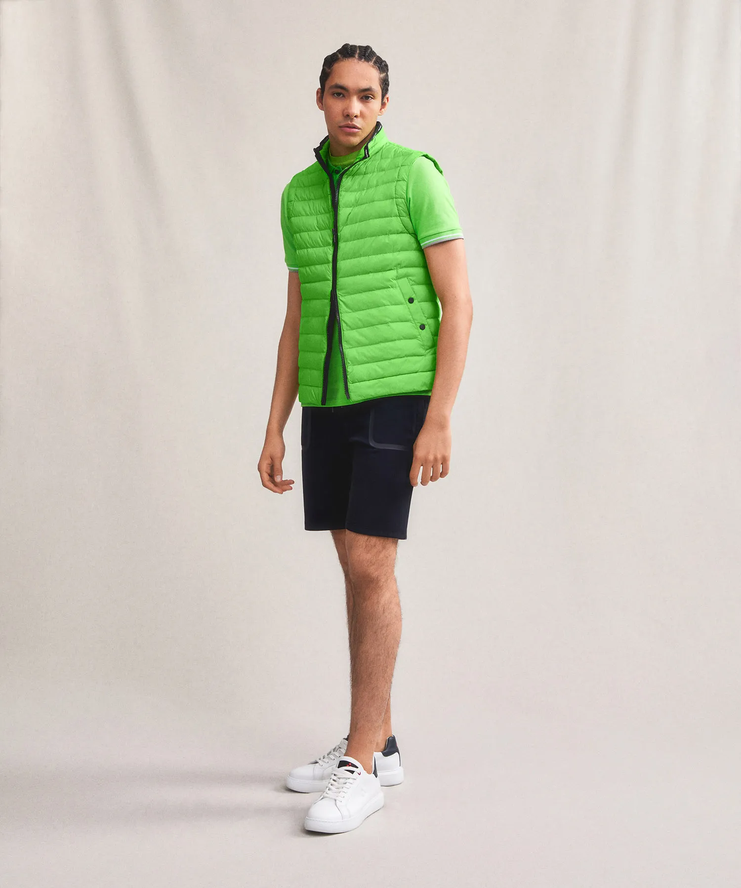 Gilet imbottito superleggero e semilucido