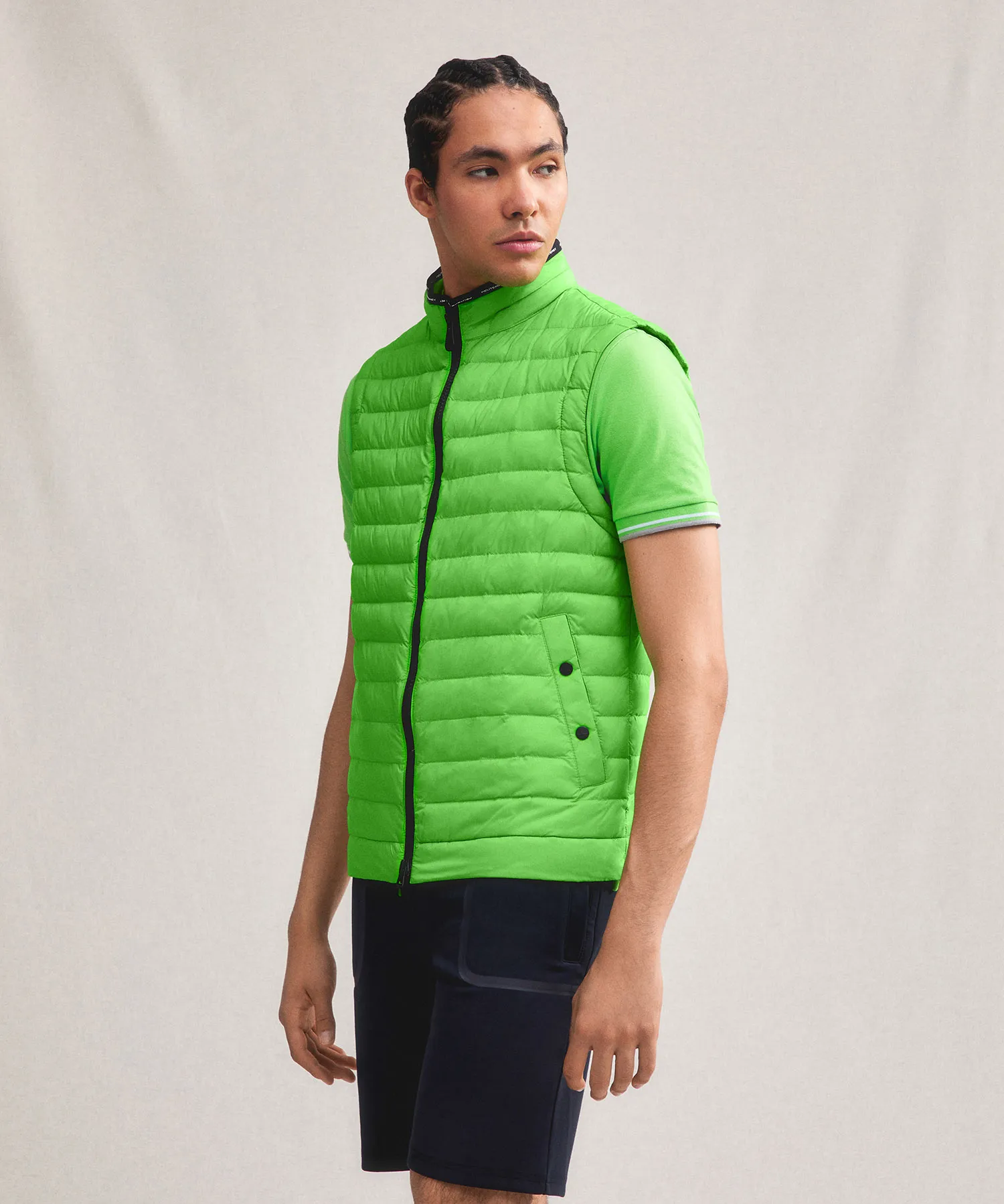 Gilet imbottito superleggero e semilucido