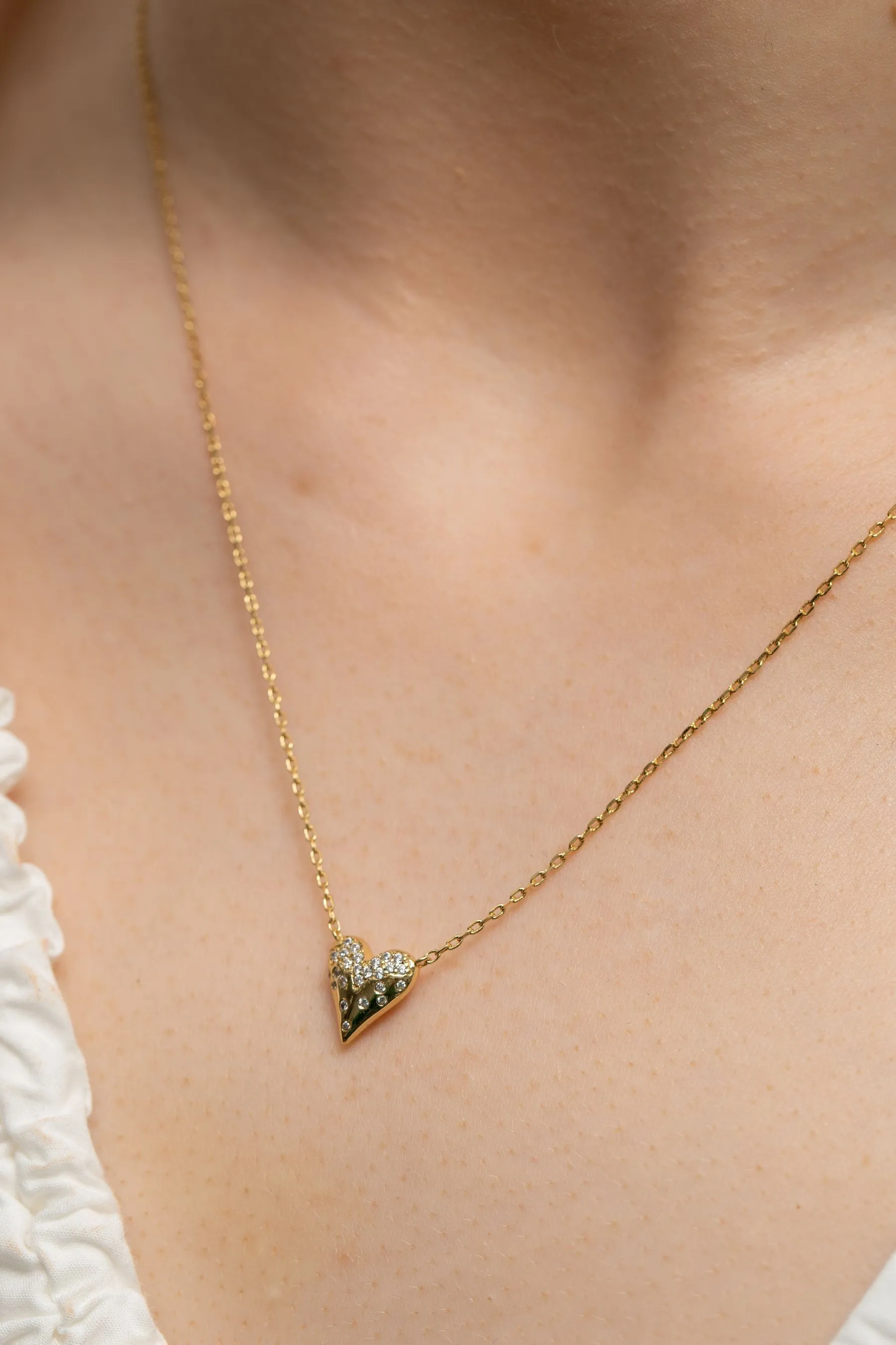 Inicio - Collana con pendente a cuore con zirconia cubica