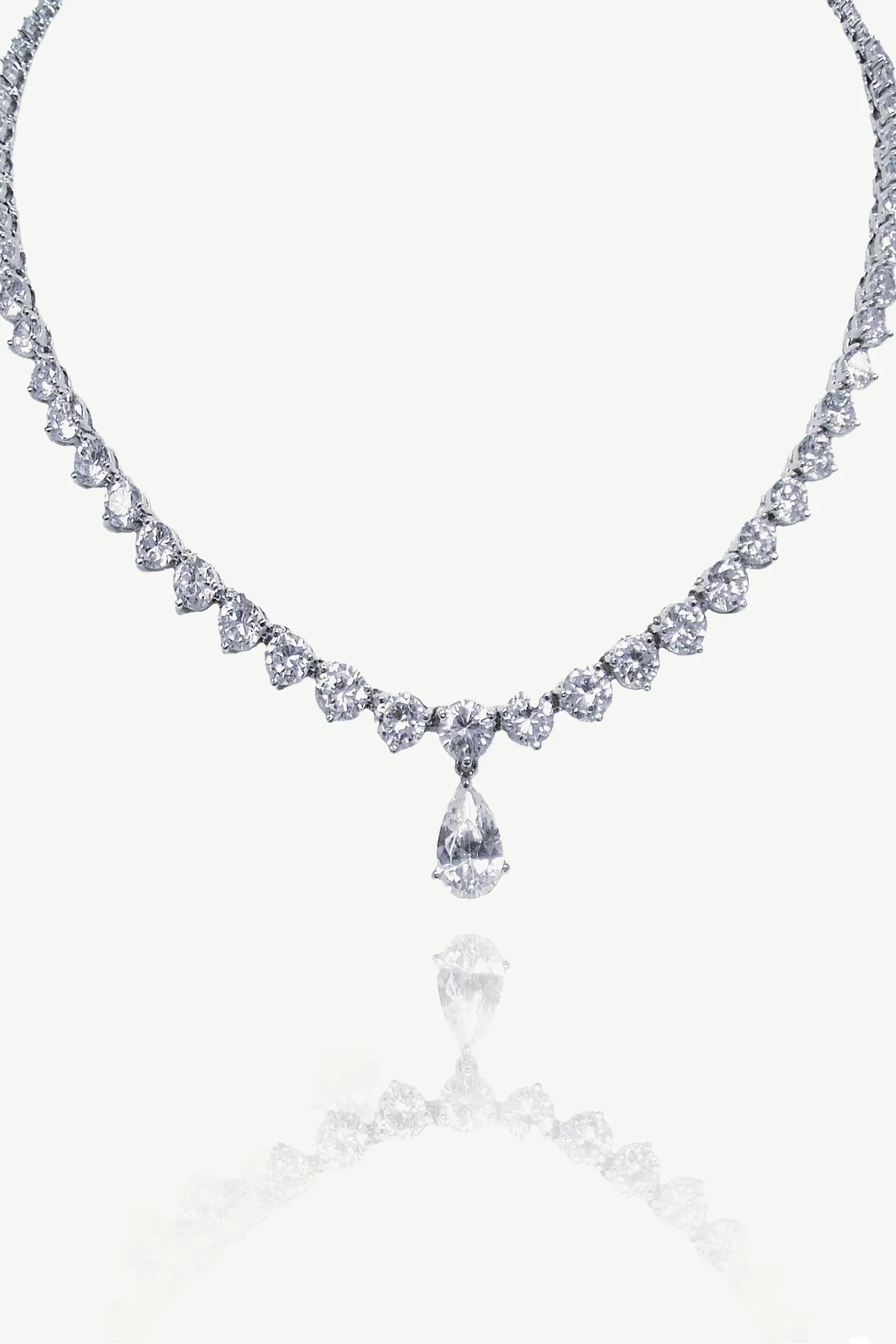 Ivory & Co - Imperial - Collana a goccia con cristalli