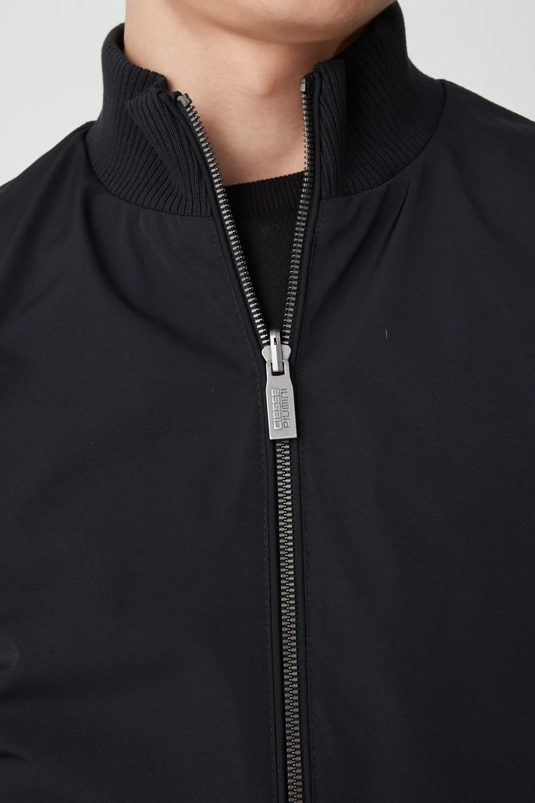 JIMIZ – Reversible black bomber