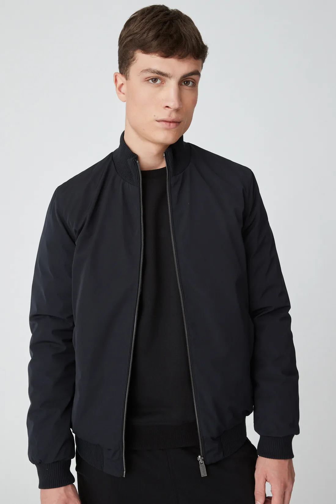 JIMIZ – Reversible black bomber
