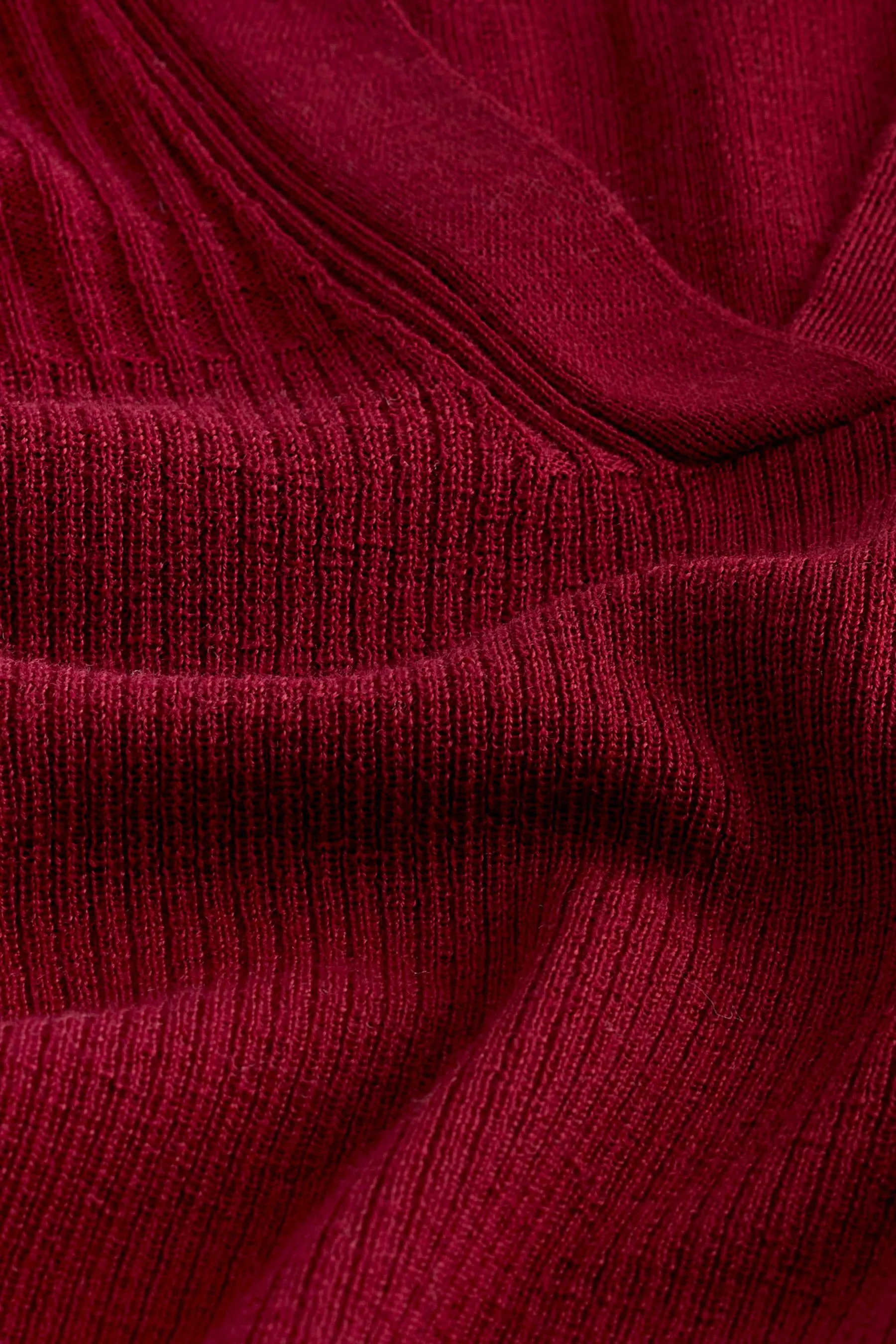 Maglia dolcevita in lana merino premium