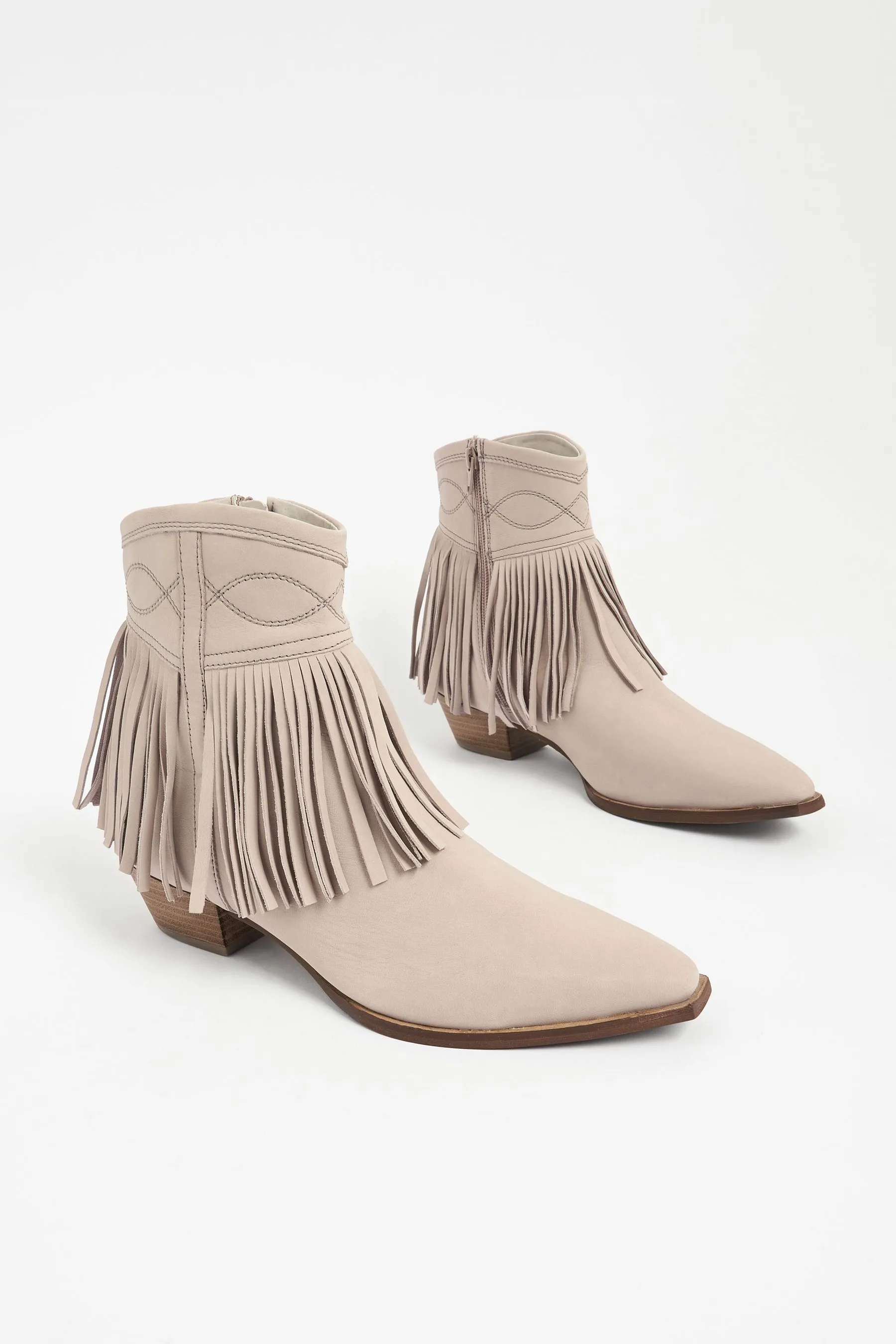 Osso  - Forever Comfort® Fringe Ankle Western/ Cowboy Boots