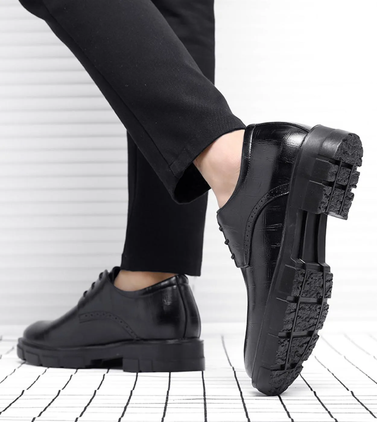 Scarpe con tacco nascosto Scarpe da uomo in pelle Scarpe da sposo Scarpe da uomo con tacco da uomo Taglia 44