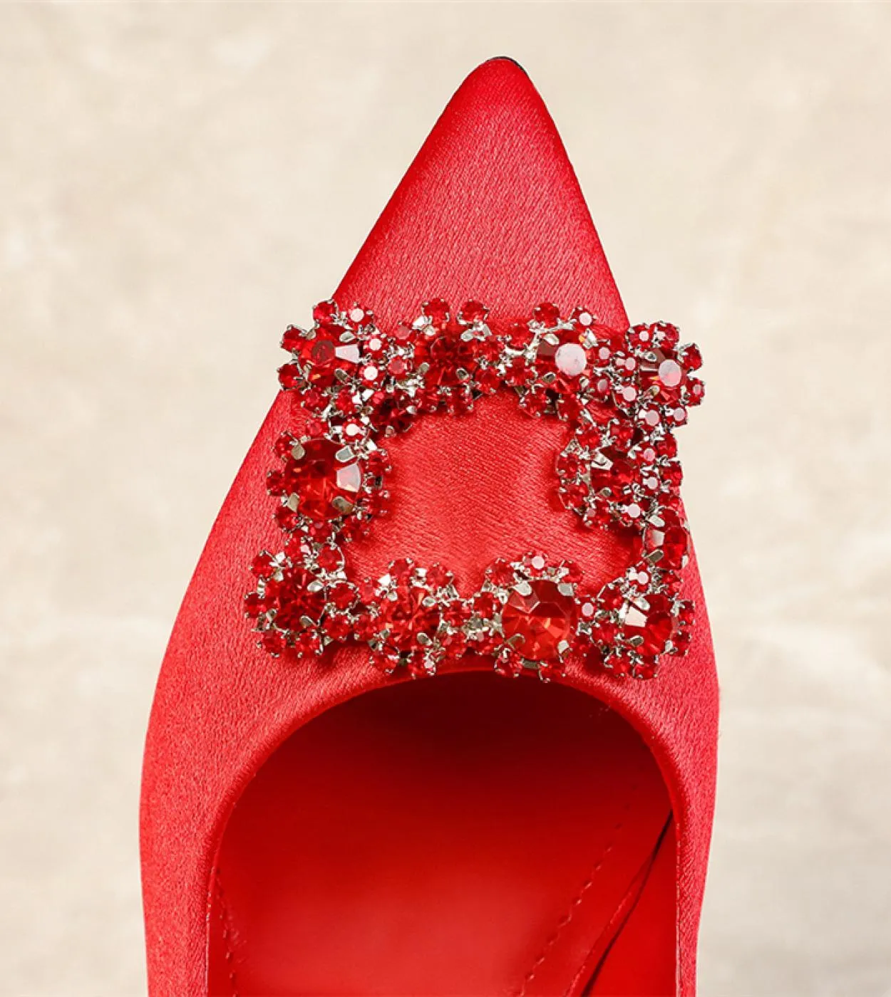 Scarpe Donna 2022 Designer Luxury Crystal Scarpe con tacco alto Donna 2022 Luxury 2023