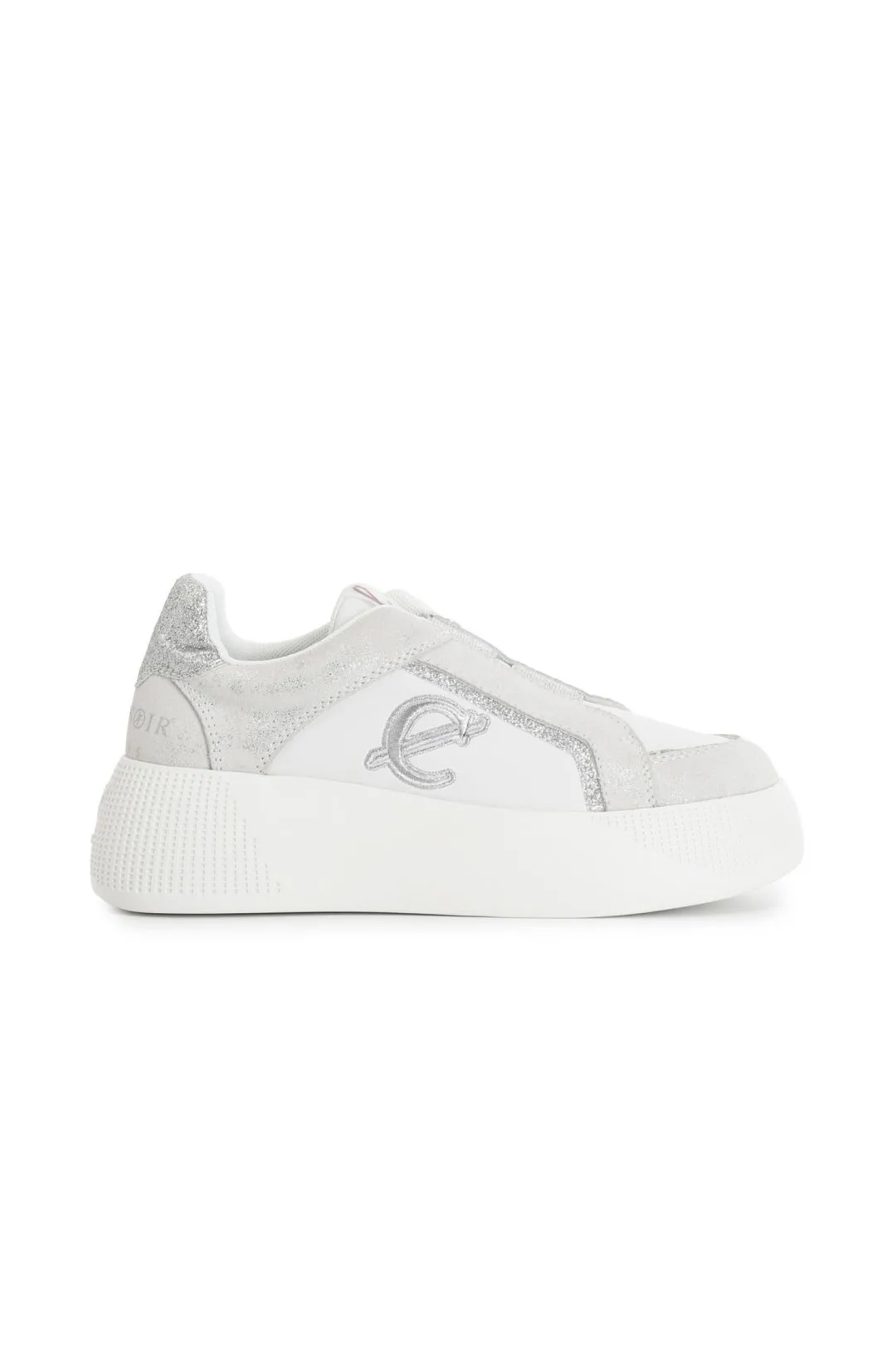 slip-on in pelle scamosciata laminata con riporti glitter bianco