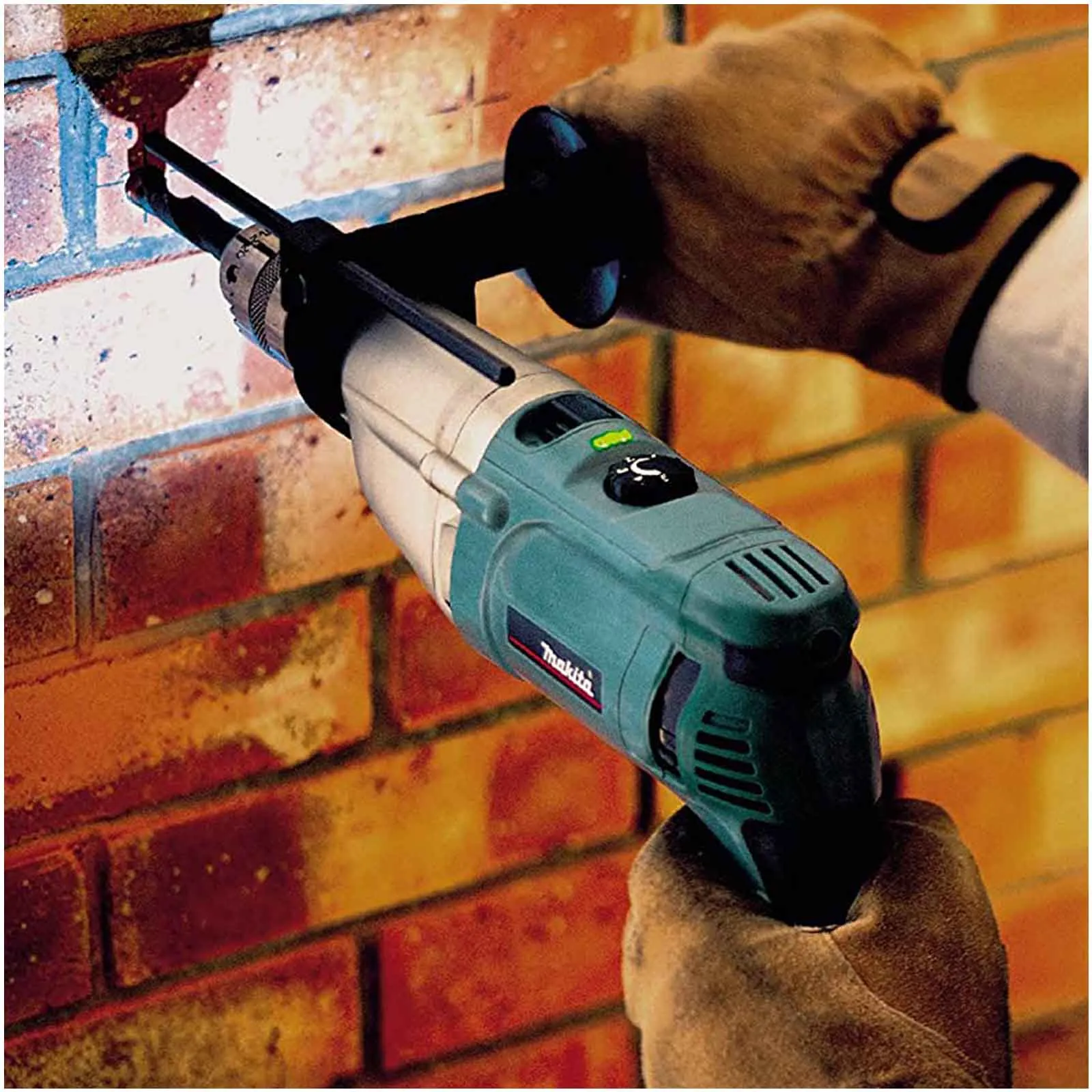 Trapano con Percussione Elettrico MAKITA Mandrino 13mm Potenza 1010 Watt e 2 Velocità modello HP2071FJ