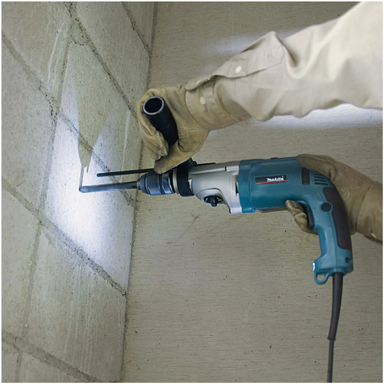 Trapano con Percussione Elettrico MAKITA Mandrino 13mm Potenza 1010 Watt e 2 Velocità modello HP2071FJ