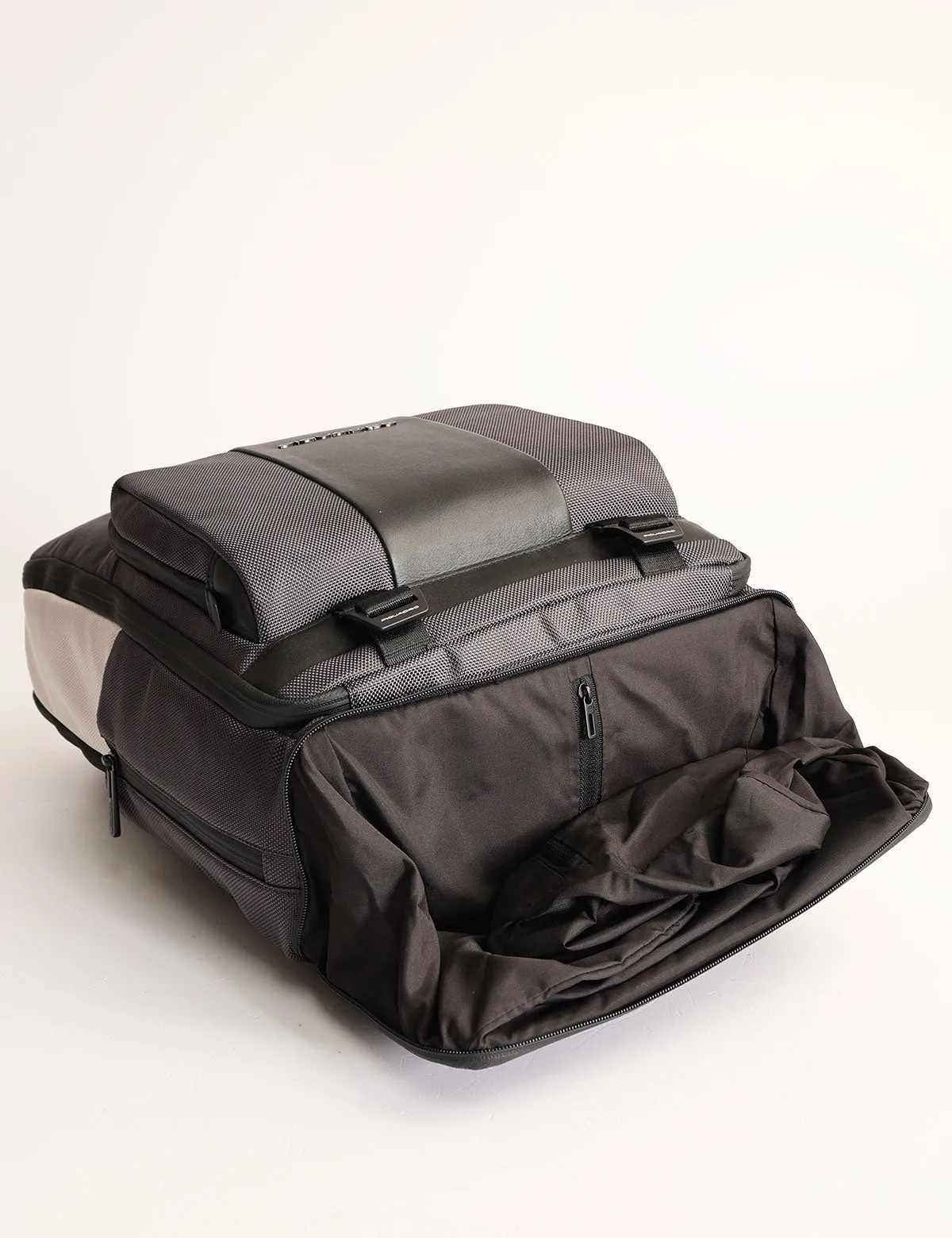 Zaino Piquadro Brief da viaggio porta pc 15